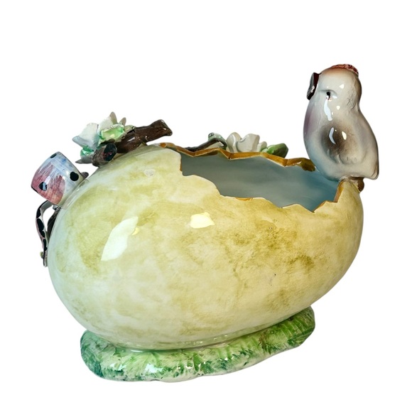 Italian handcrafted porcelain bird miniature planter. Charming cottage decor. - Picture 2 of 9